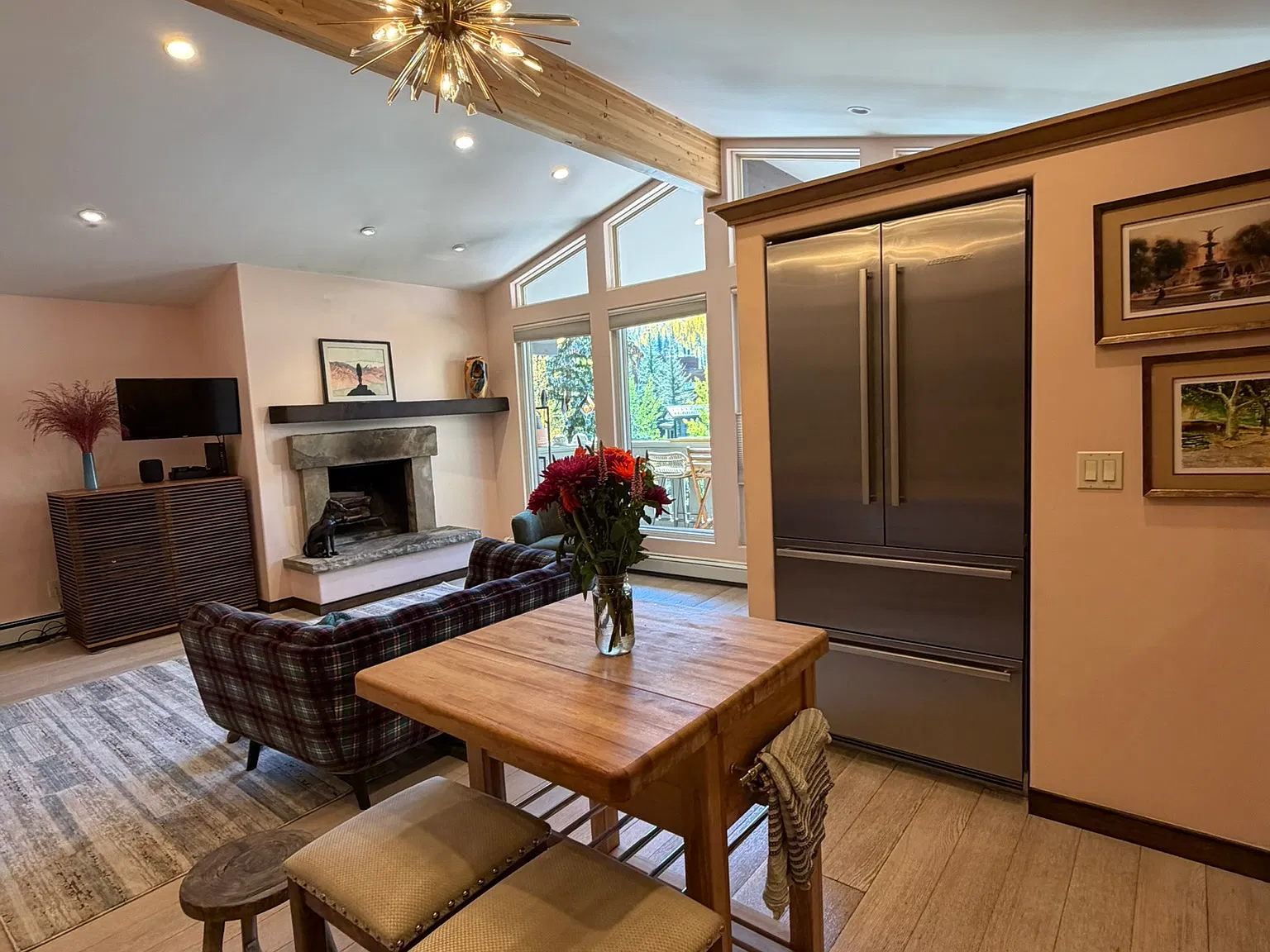 2 bed, 960 sqft, $12,000 — Photo 4
