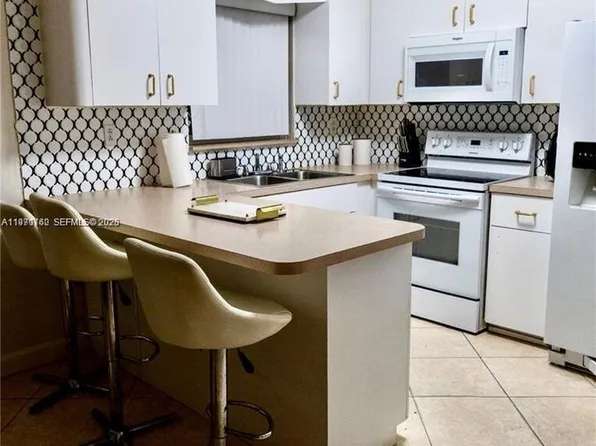 21 SW 113th Ave APT 103, Sweetwater, FL 33174