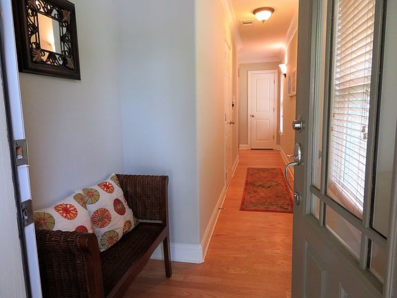 3rd image of 1371 Idlewood Parc Xing