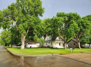 941 Chestnut St, North Bend, NE 68649