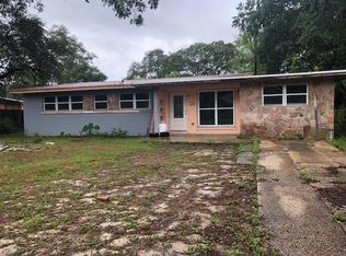 102 Thornhill Rd, Fort Walton Beach, FL 32547