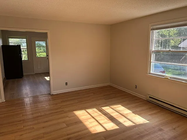 444 Circle Dr — Photo 3