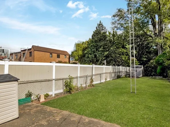 62-45 69th Place image 22 of 27