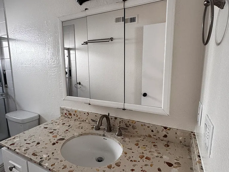 6150 Everglades Ct — Photo 11