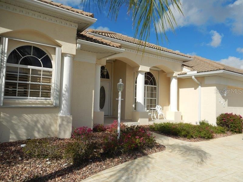 1st image of 315 Caicos Dr