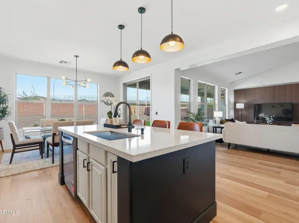 26919 N GIDIYUP Trail, Phoenix, AZ 85085
