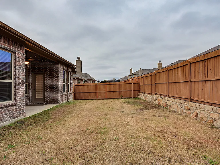 16613 Stillhouse Hollow Ct — Photo 24