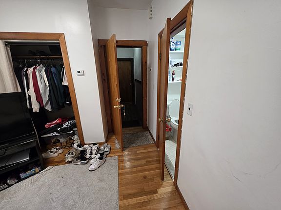 5th image of 7 Margaret St APT 4