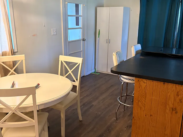 11332 Pine St — Photo 3