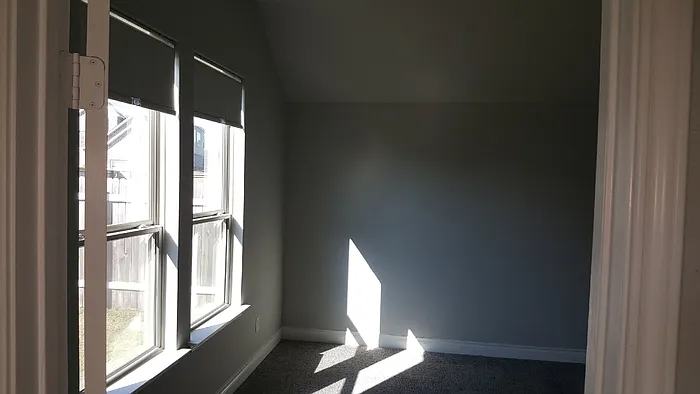 212 Freeman Loop — Photo 10