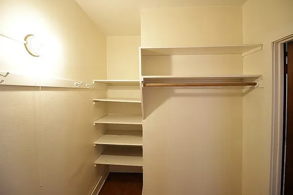 1026 E. Pleasant St. — Photo 17