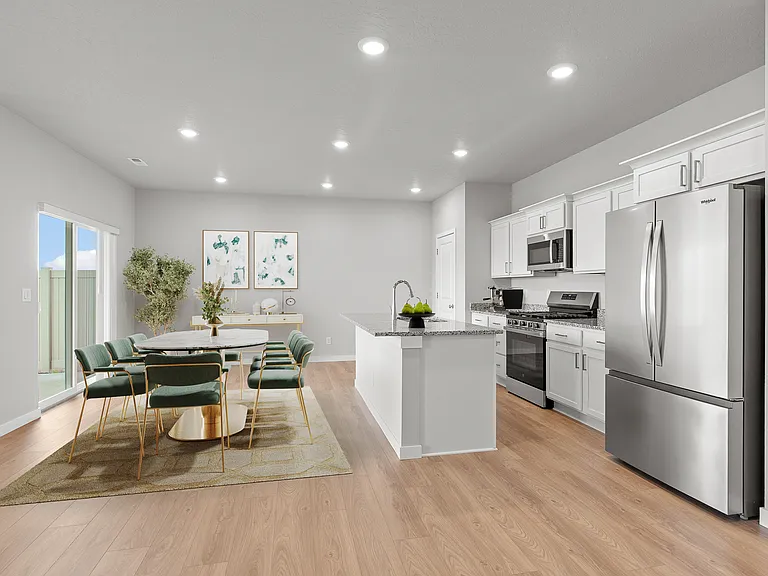 4547 E Culpeo Ave — Photo 2