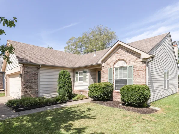 8526 Country Meadows Dr, Indianapolis, IN 46234