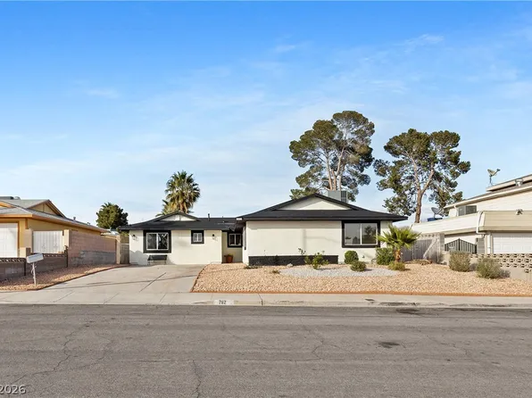 7112 Michael Collins Pl, Las Vegas, NV 89145