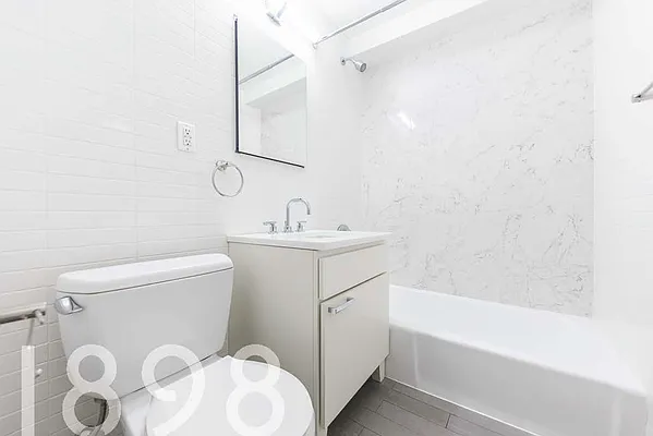 Rented by A&E Real Estate Management | media 9