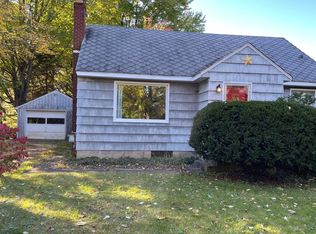 8104 S 8th St, Kalamazoo, MI 49009