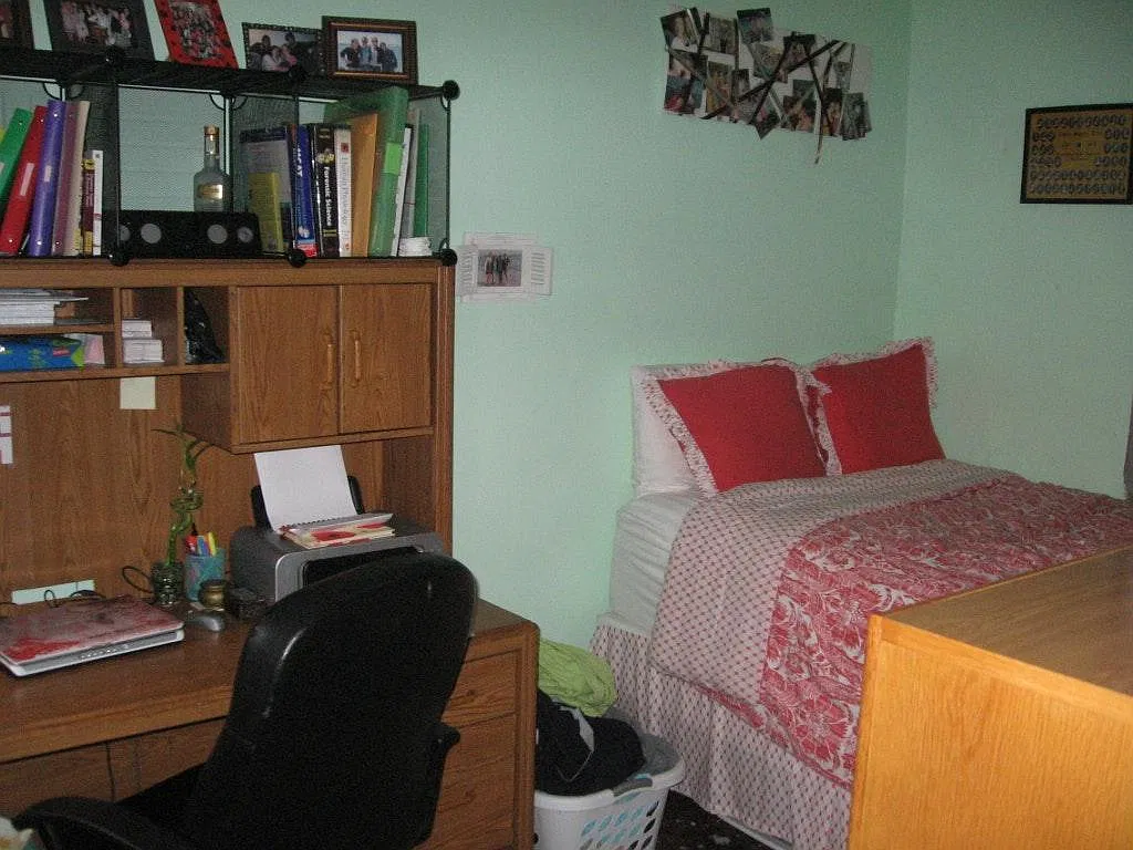 617 S 42nd Street — Photo 1