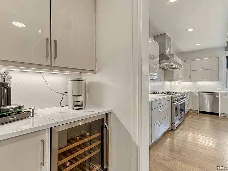 9486 E Winding Hill Ave — Photo 11