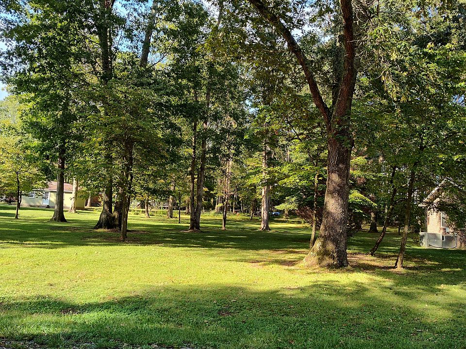2nd image of 17 White Oak Dr Lot 17