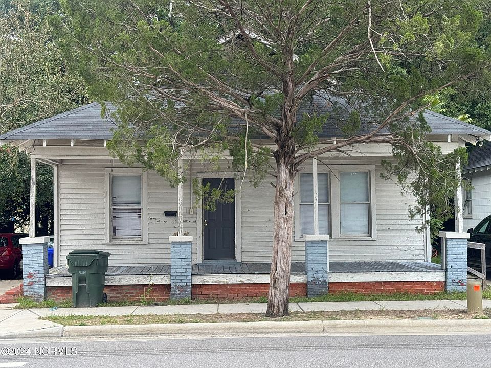 2nd image of 111 E Ninth Street