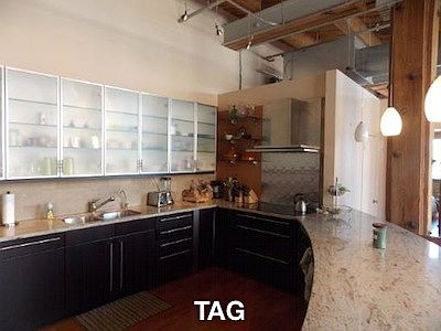 3rd image of 1872 N Clybourn Ave