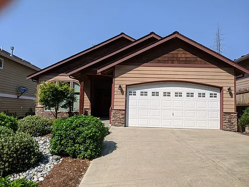 3322 Bristol Way Photo 1