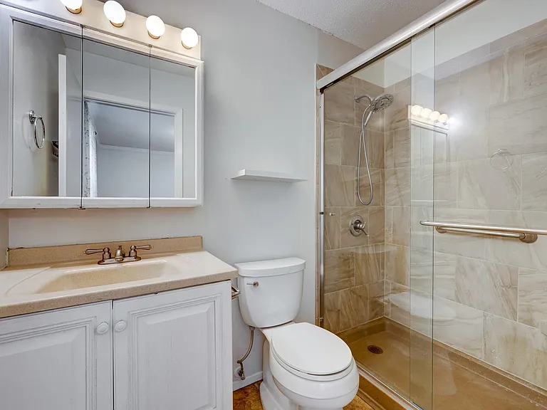7120 Carwill Dr — Photo 13