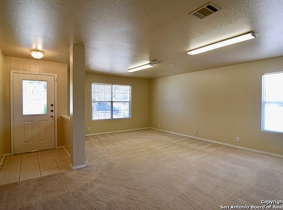 3rd image of 8816 Twin Oaks Ct