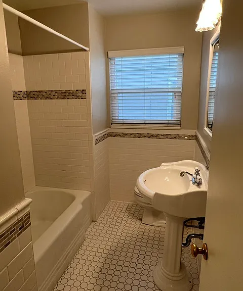 1017 S 800 E — Photo 11