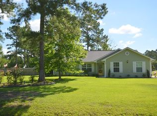 13 Norwich Ln, Waverly, GA 31565