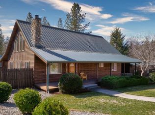 87 SE Trollview Rd, Grants Pass, OR 97527