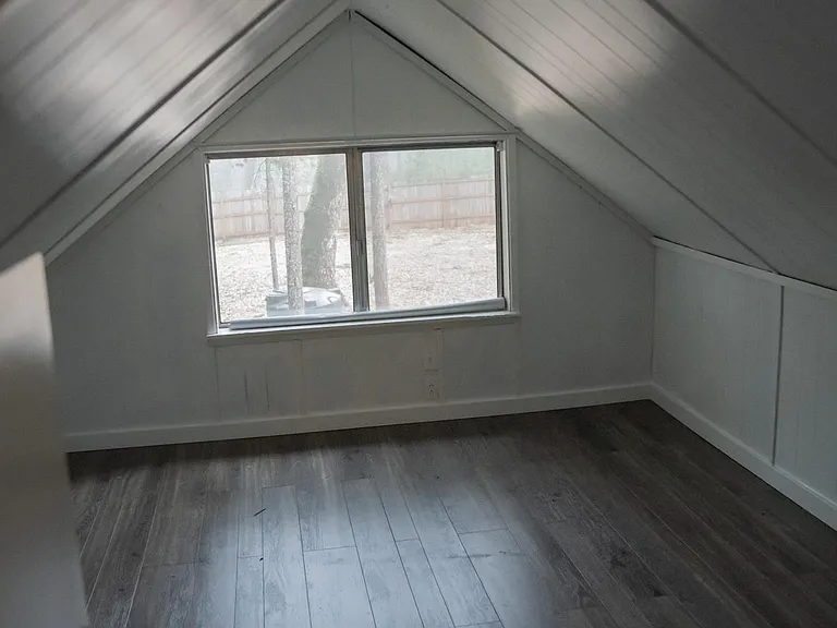 811 Paradise Gardens Rd — Photo 19