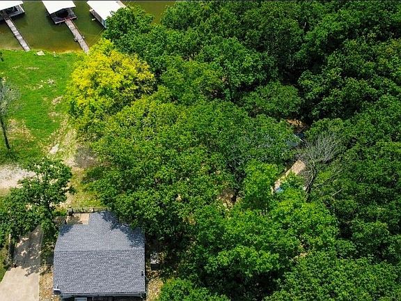 4th image of 1508 Red Fox Rd