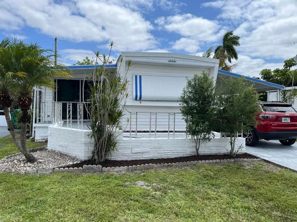 8510 SW 18th Place, Davie, FL 33324