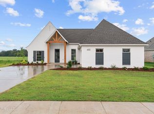 430 Baleigh Way, Canton, MS 39046