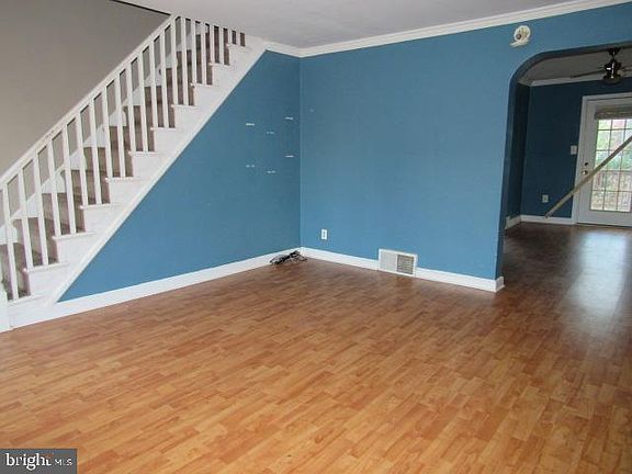 4th image of 4009 Plumstead Ave