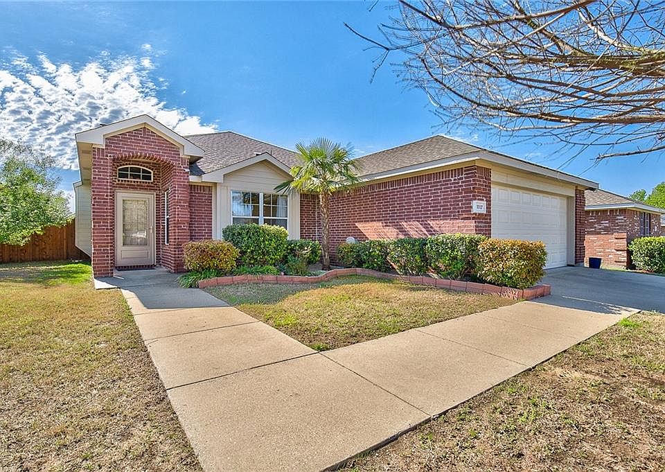 1st image of 1117 Eagle Lake Ct