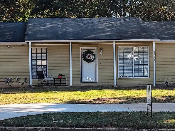 8208 Webb Rd, Riverdale, GA 30274