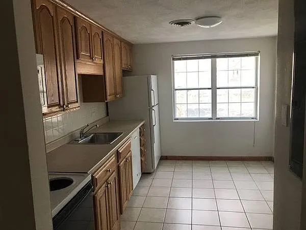 30 Salem End Rd #19A — Photo 2