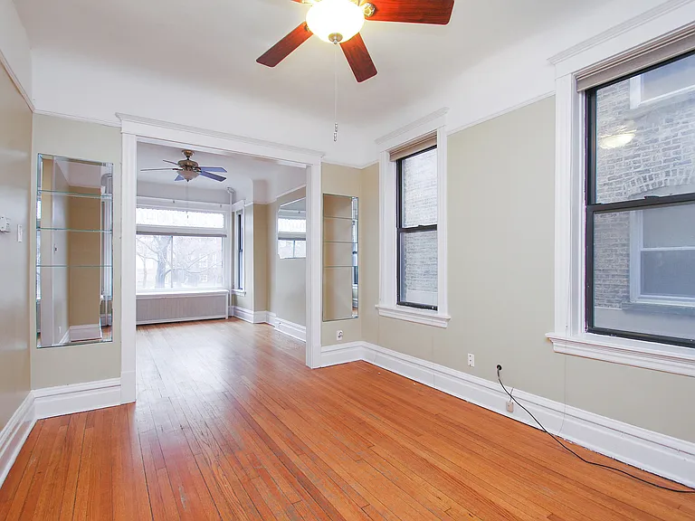 4240 N Ashland Ave #1 — Photo 3