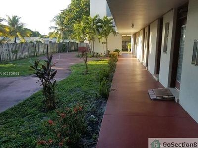 2950 NW 46th Ave APT 109A, Lauderdale Lakes, FL, 33313