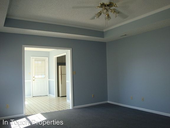 4th image of 3022 Asbury Cir