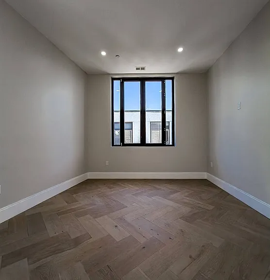 1 Jackson St #302 — Photo 26