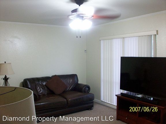 4th image of 3002 Norman Pl