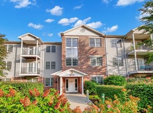 66 Mountain View Ct #2, Riverdale, NJ 07457
