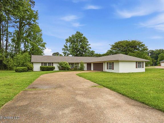 2nd image of 500 Alverton Ct