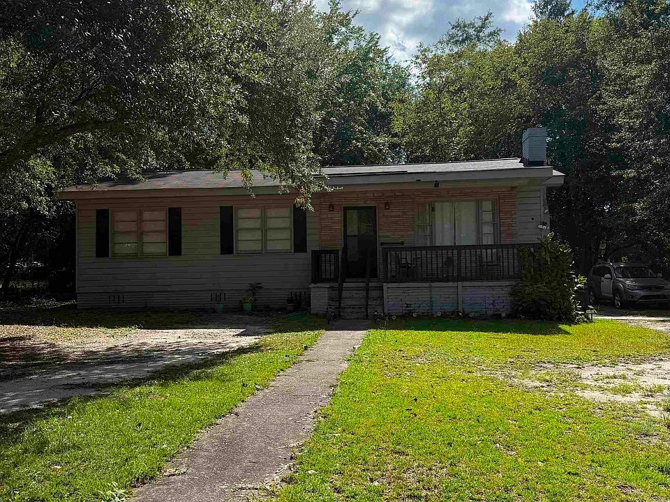 1st image of 1943 Beckley Dr