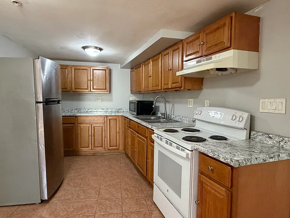 126 Marianna St #1