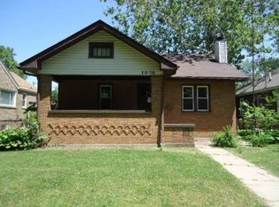 1076 S Poplar Ave, Kankakee, IL 60901