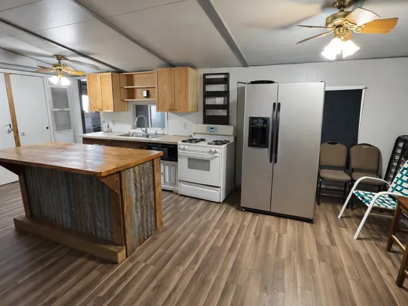 11158 Front St, Manhattan, MT 59741